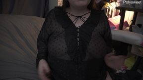 solo milf masturbates with a new vibrator to orgasm with a strong squirt