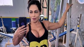 ela nao conseguiu disfarcar o que realmente queria