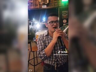 Homo gets a wet throat