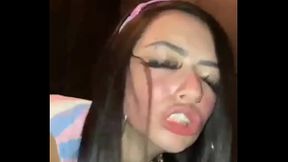 Brincando com a Badmelli no Glory Hole