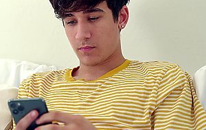 Angry teen stepsister Braylin Bailey hates her stepbro but sucked his big dick anyway