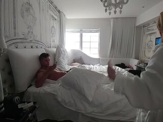 Morning Wood Oral-sex - Premature Cumshot