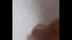 Me la jalo rico para ti mami