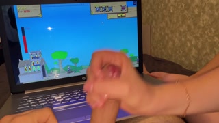 Stepsister Distracts me from playing Age Of War by giving me a HANDJOB