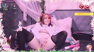 bbw chubby girl fingering wet pussy live stream microfluidic gushing loud pussy thigh high stockings real voyeur
