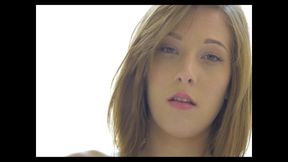 The Lightness of a Woman
