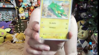 's cards leaked while sucke­r for game Play