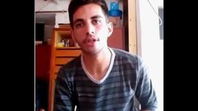 Mi amigo se pajea para mi