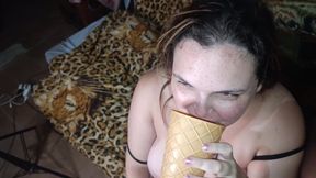 Married Wife Cheating on Her Husband with Gifted Male While Gentle Cuckold Films Everything