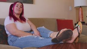 Barefoot Mel Your Girlfriends Hot Step Sister Toejob