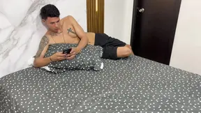 I fuck my horny stepsister in exchange for giving her my credit card