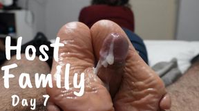 Host family - Day 7 - A courtesy cumshot - Footjob - Mariella - Full HD