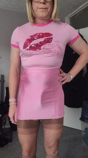 Pink sissy holly