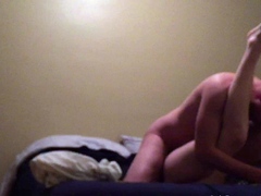 Brunette amateur webcam babe pleases pussy