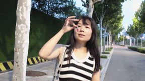 Asian hostess farts 4K