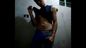 Chavo masturb&aacute_ndose 1 parte