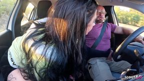 Dirty Bitch Pick up by Old Guy and Give Him a Nyon Handjob to Thanks Him in Car While Driving