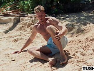 Nicole attracts a man on the beach during the time that this babe's on vacation. They don't speak the same language, but that guy'll go high and low to impress her.