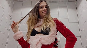 Mrs Santa's sweet juce