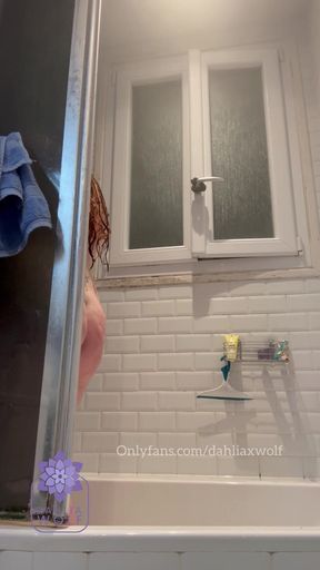Bathroom Camera Sexy Solo Shower in Paris