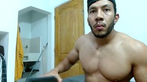 Holl Latin Private Show