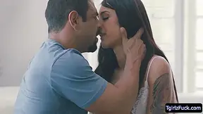 Trans Babe Khloe Kissed Her Stepdad Draven And Gives Him A Blowjob