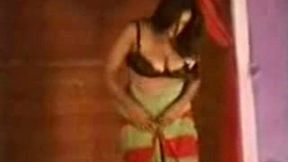 Sexy amateur Lahaori slut in erotic dance on the stage