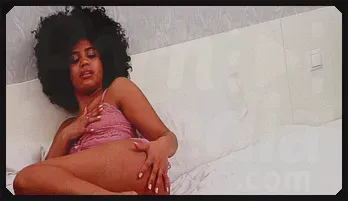 Selva Lapiedra Solo Masturbation with Vibrator