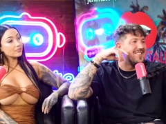 Lillian Phillips Sex Tape With A Midget