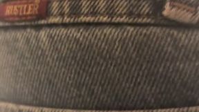 Spanking In Jeans MP4