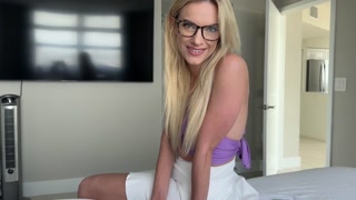 Blonde Step Mom Solves Horny Problems ~ Lindsey Lakes ~ Household Fantasy ~ Scott Stark