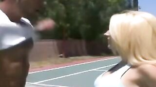 Summertime Sexcapade! Hot Blonde Bombshell Kagney Linne Kent Fucks Her Way Through The Heatwave