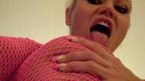 ”Solo Fishnet Solo With Sexy Milf Nikita Von James”