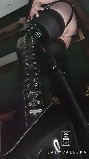 Being a Bootworship Bitch