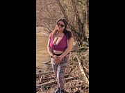 BBW Flashing and Spreading in Nature! - Moody Musings