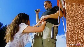 Horny Stepdaughter Seduce Stepdad Du Fuck Her Ass Pumping First Time