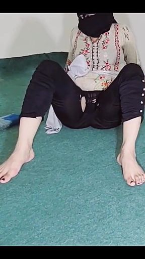 Big Ass Amateur Indian Muslim Maid Showing Big Ass Through Black Transparent Pajama While Cleaning Room in Clear Hindi Audio