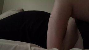 Pillow humping &amp; cumming &amp; moaning