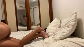que mulher maravilhosa linda e gostosa peguei ela de quatro e depois o meu amigo baixinho comeu ela no pelo e nos dois soltou o leitinho na boquinha dela