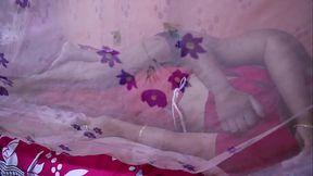 Newly Married Husband And Wife Sex Video , Suhag rat Sex Video, Indian Housewife Honeymoon Night Sex Video