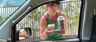 Curly Jewish barista comes home to lucky dude for awesome fuck