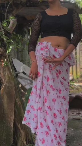 Sri Lankan Hot Girl Dancing and Fucking in Public