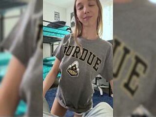 Amateur College Blond Moves In - Breezy Bri