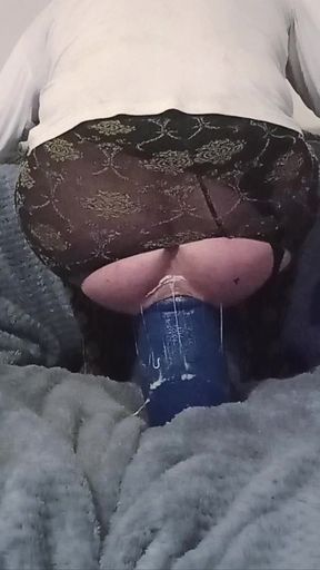 Double penetration and giant dildo