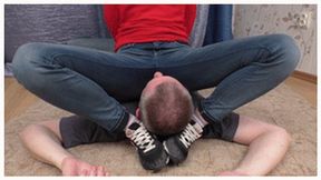 Man is very close to sweet spots of clothed girls` body, vf1547h 720p