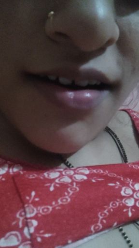 Leave the Juicy Pussy of Bhabhiji, Horny Bhabhi, Hot Bhabhi Sexy Video, Hot Pussy Boobs