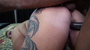 bunduda brasileira milf tiffany montavani sexo hardcore em uma foda com dp e orgia leva uma surra de piroca de tres