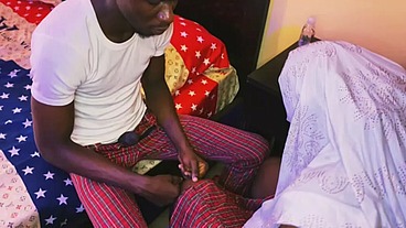 Senior perfect fucked his junior bitch in school
