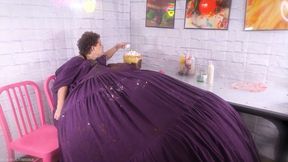 Bailey Paige and Amanda Bryant: Dreaming of Gluttony - Delivery Driver Overeats And Becomes Immobile - MP4 4k