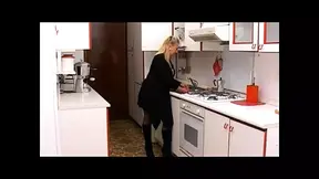 Una Famiglia di Troie - Episode 3